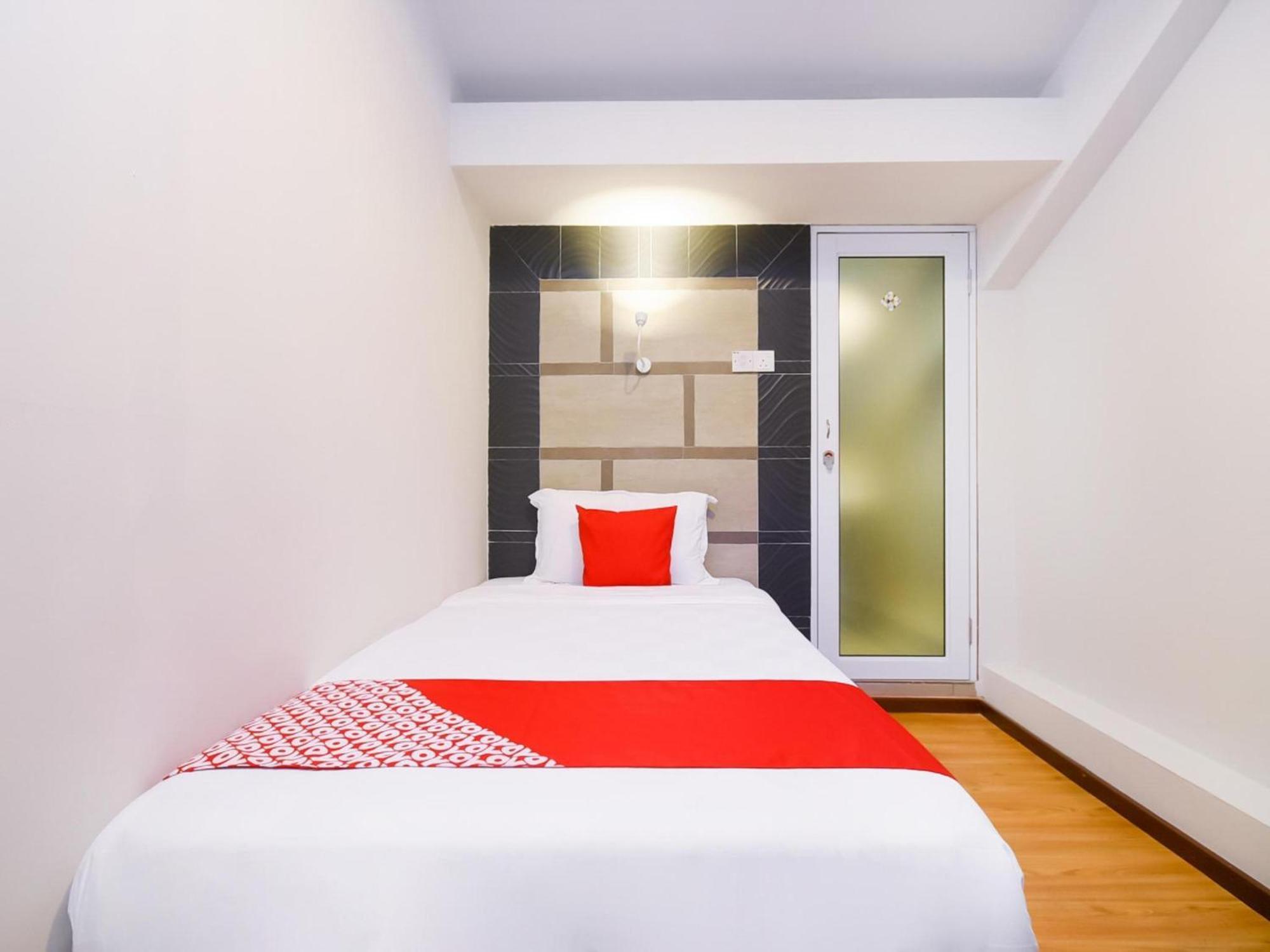 Oyo 1023 La Mirina Boutique Inn Eksteriør bilde